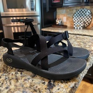 Black Chacos